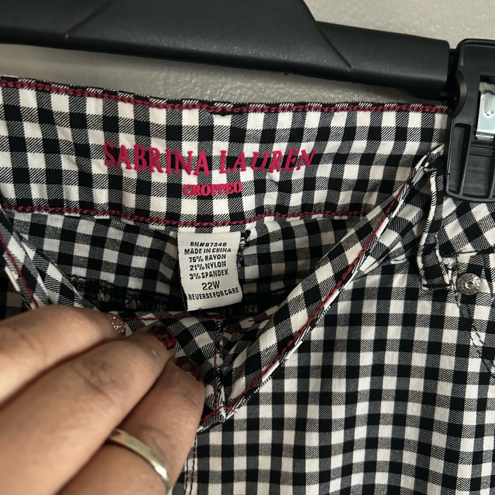 Sabrina Lauren Pants - black/white gingham plaid capri length - Picture 5 of 10